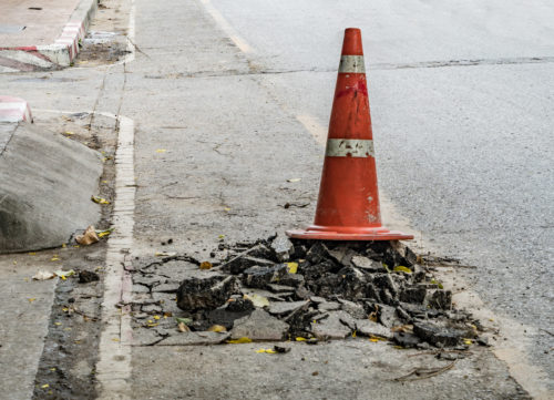 Car accidents caused by poorly maintained roads - Chelsie King Garza Humble car accident lawyer